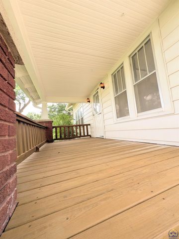 1830 E 6th Ave, Emporia, KS 66801