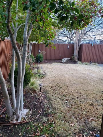 7422-7424 Walling Lane, Dallas, TX 75231