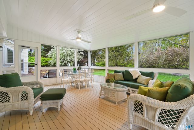 3 Hedgerow Common, Weston, CT 06883