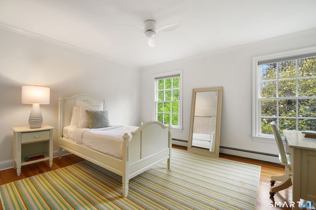 3 Hedgerow Common, Weston, CT 06883
