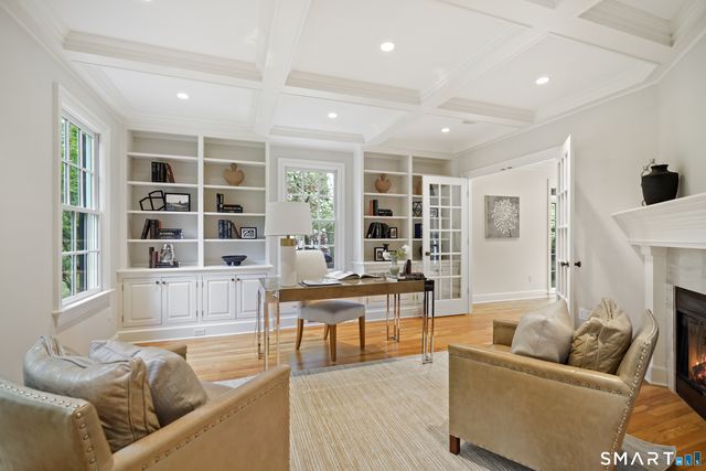 3 Hedgerow Common, Weston, CT 06883
