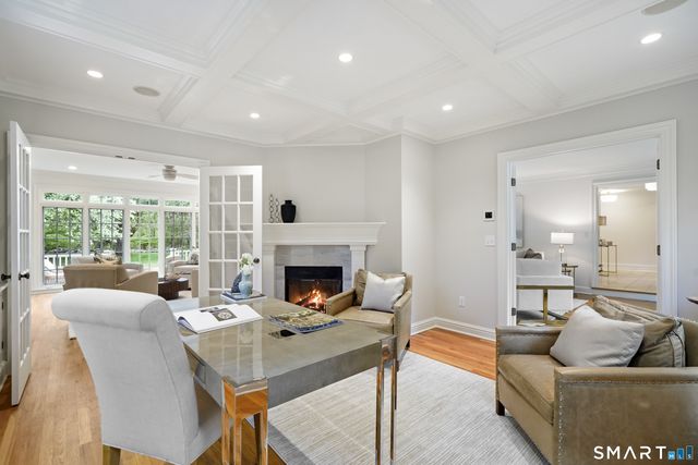3 Hedgerow Common, Weston, CT 06883