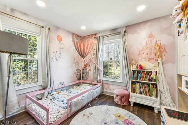 64 Hillcrest Rd, Watchung Boro, NJ 07069