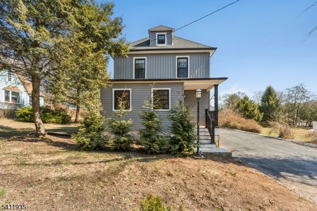 64 Hillcrest Rd, Watchung Boro, NJ 07069