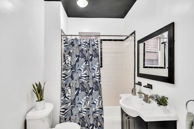 1228 Cambridge Street 2, Cambridge, MA 02139