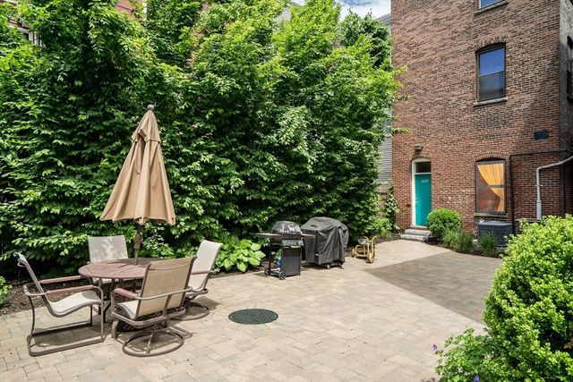 1228 Cambridge Street 2, Cambridge, MA 02139