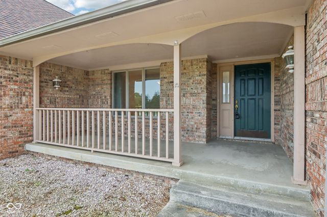 2002 Kerri Lynn Lane, Kokomo, IN 46902
