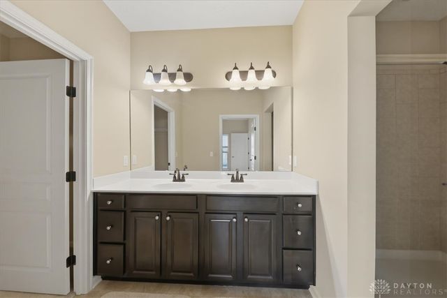 9107 Park Place Circle, West Chester, OH 45069
