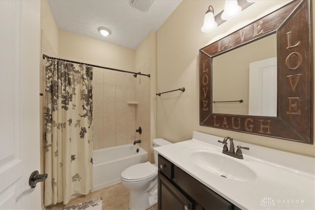 9107 Park Place Circle, West Chester, OH 45069