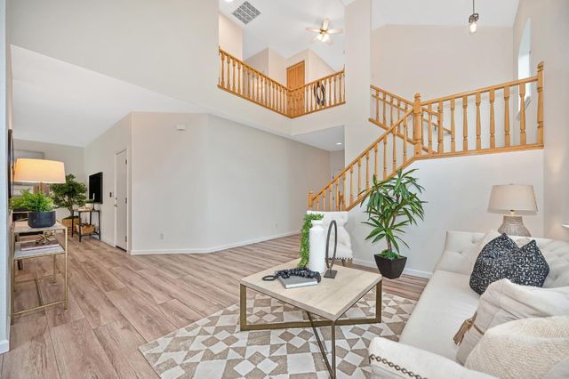 9177 Rizes Way, Elk Grove, CA 95758