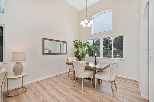 9177 Rizes Way, Elk Grove, CA 95758