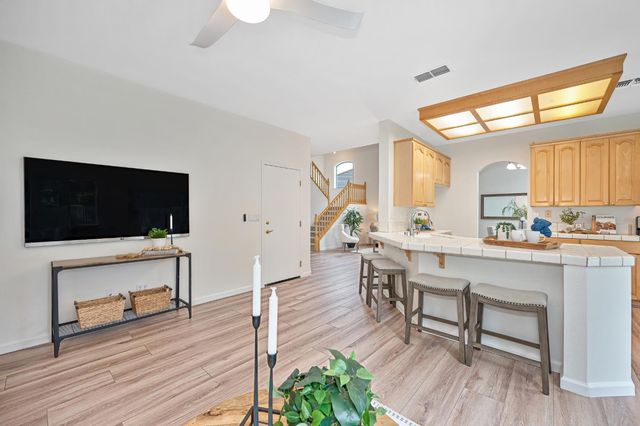 9177 Rizes Way, Elk Grove, CA 95758