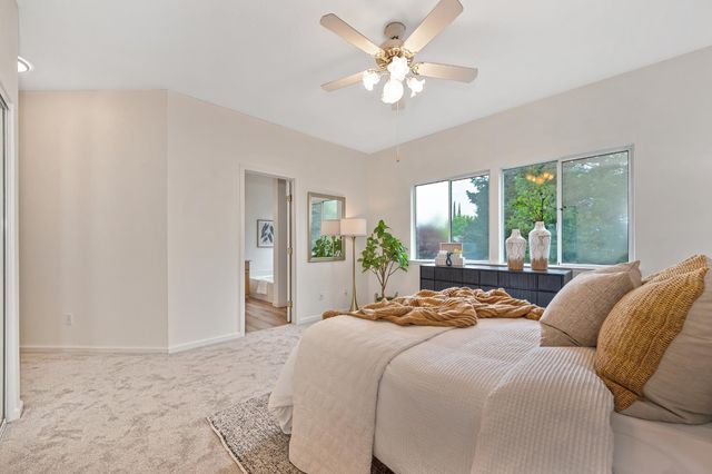 9177 Rizes Way, Elk Grove, CA 95758