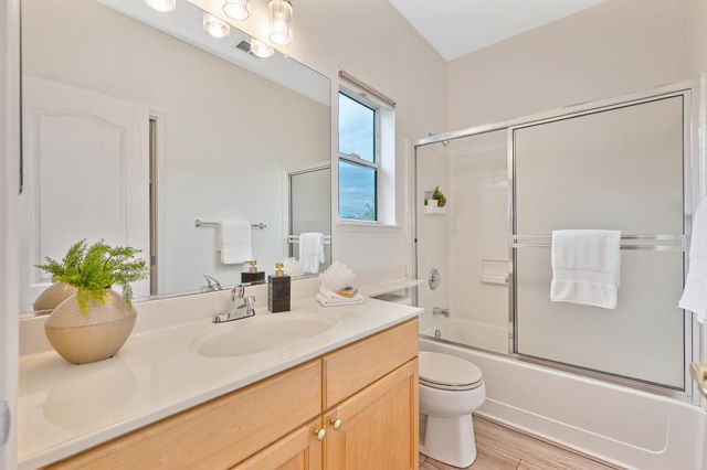 9177 Rizes Way, Elk Grove, CA 95758