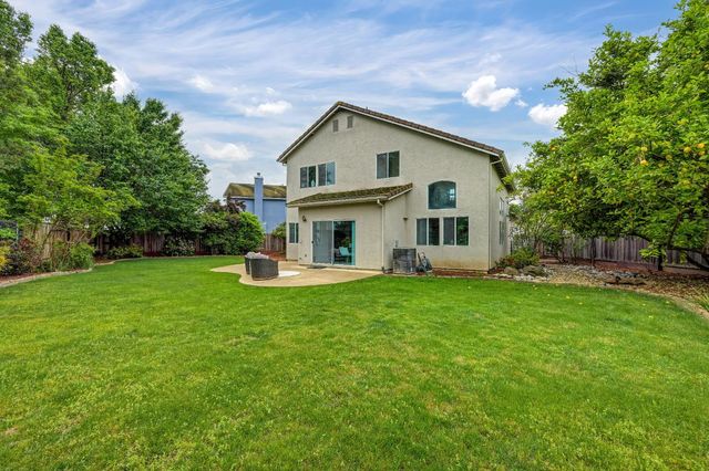 9177 Rizes Way, Elk Grove, CA 95758