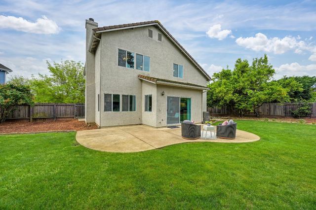 9177 Rizes Way, Elk Grove, CA 95758