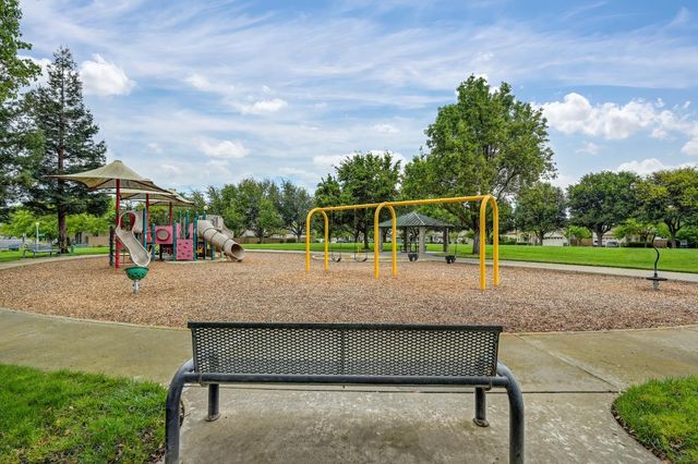 9177 Rizes Way, Elk Grove, CA 95758