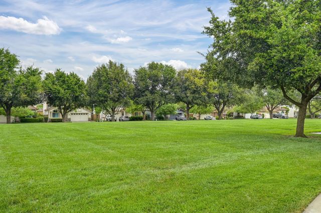 9177 Rizes Way, Elk Grove, CA 95758