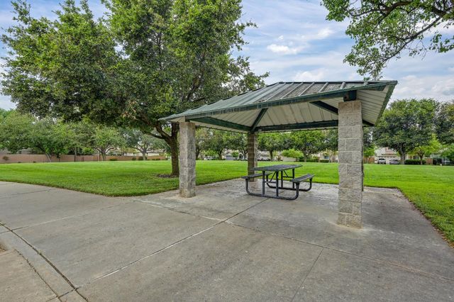 9177 Rizes Way, Elk Grove, CA 95758