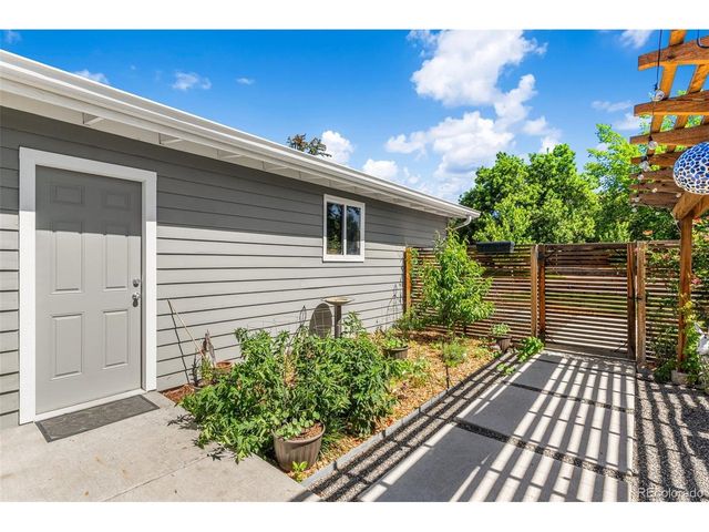 2685 Quay St, Wheat Ridge, CO 80033