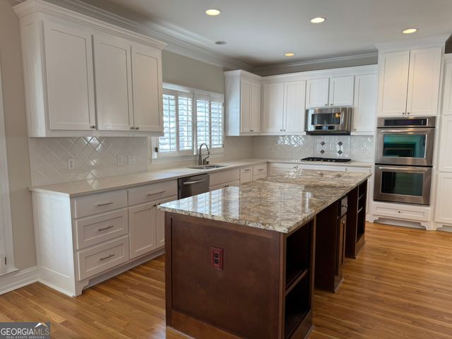 4505 Chattahoochee Plantation Drive, Marietta, GA 30067