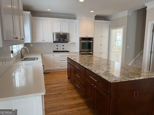 4505 Chattahoochee Plantation Drive, Marietta, GA 30067