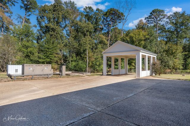 10405 Ellerbe Road, Shreveport, LA 71106