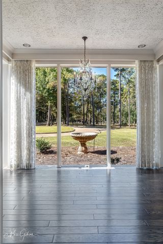 10405 Ellerbe Road, Shreveport, LA 71106