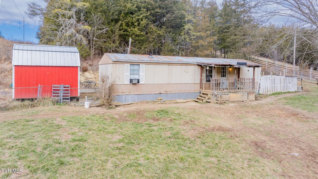 1431 Highway 70 N, Rogersville, TN 37857