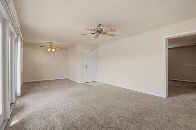 151 SEAHORSE DRIVE SE B, St Petersburg, FL 33705