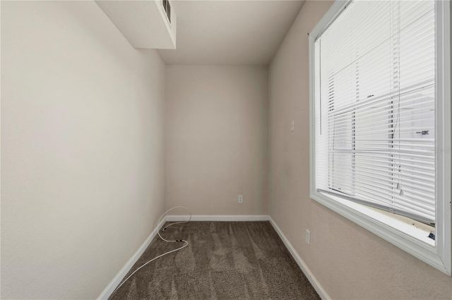 151 SEAHORSE DRIVE SE B, St Petersburg, FL 33705
