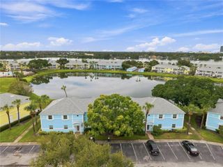 151 SEAHORSE DRIVE SE B, St Petersburg, FL 33705