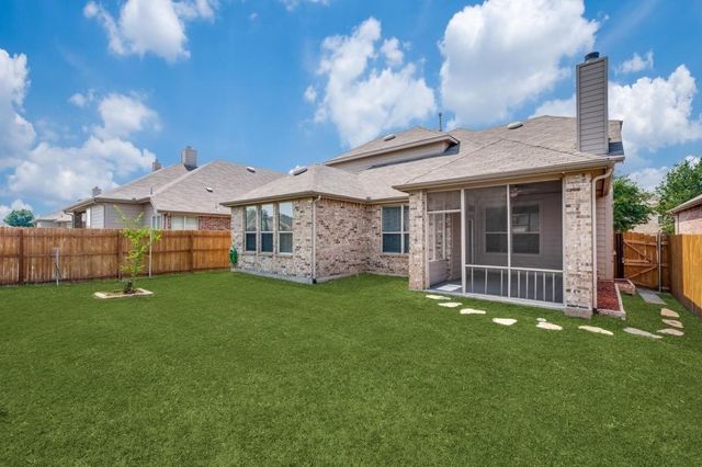 1721 Shoebill Drive, Little Elm, TX 75068