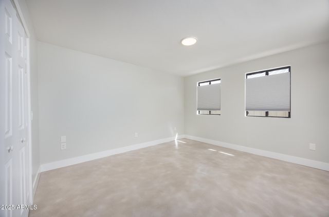 1302 W COYOTE Trail, Benson, AZ 85602