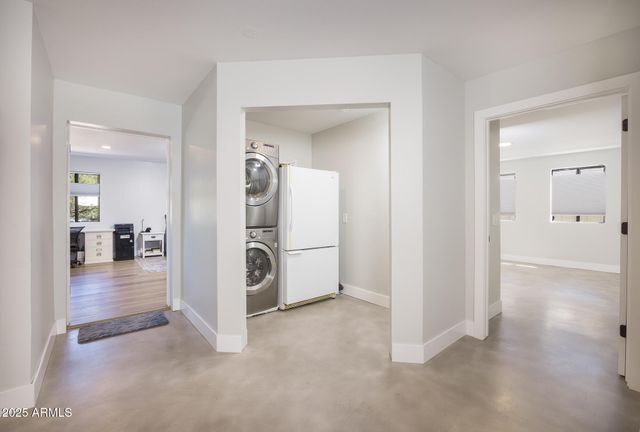 1302 W COYOTE Trail, Benson, AZ 85602