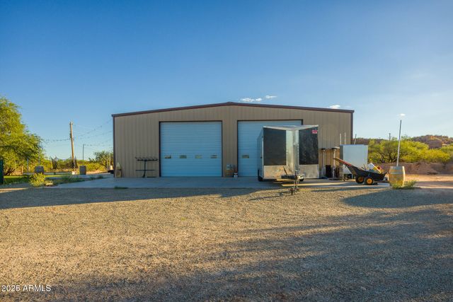 1302 W COYOTE Trail, Benson, AZ 85602