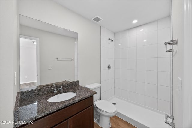 7650 MAILES Court 101, Jacksonville, FL 32210