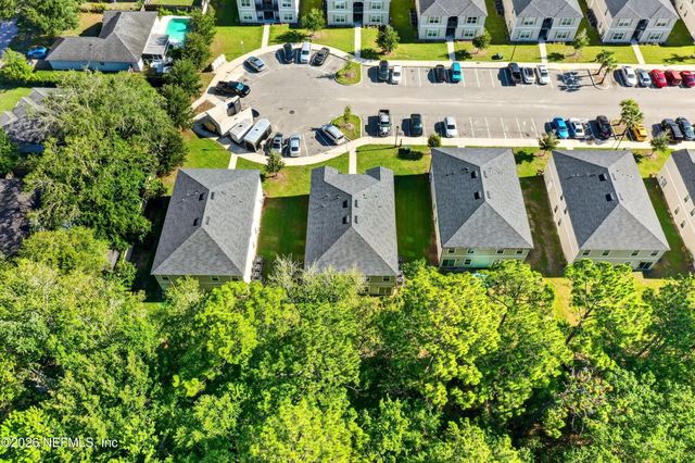 7650 MAILES Court 101, Jacksonville, FL 32210