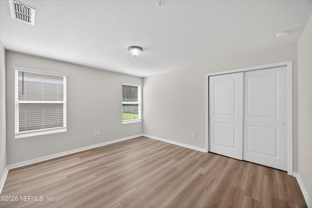 7650 MAILES Court 101, Jacksonville, FL 32210