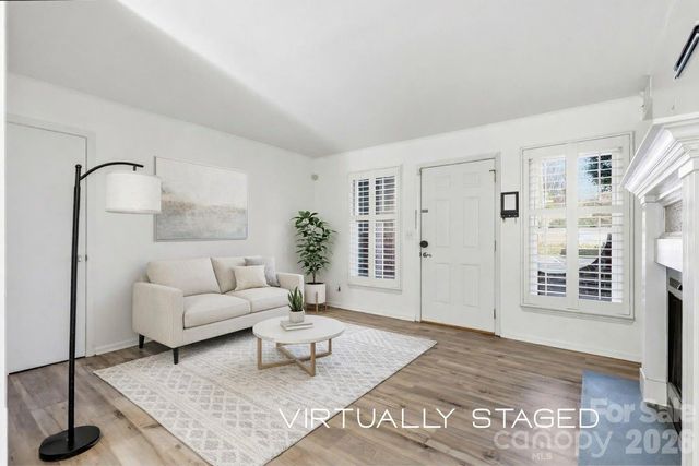 430 Queens Road 111, Charlotte, NC 28207