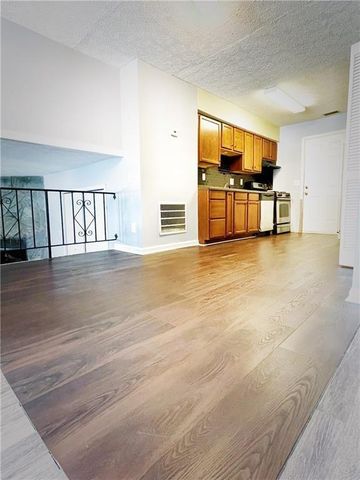1220 Natchez Trace SW Unit D, Marietta, GA 30008