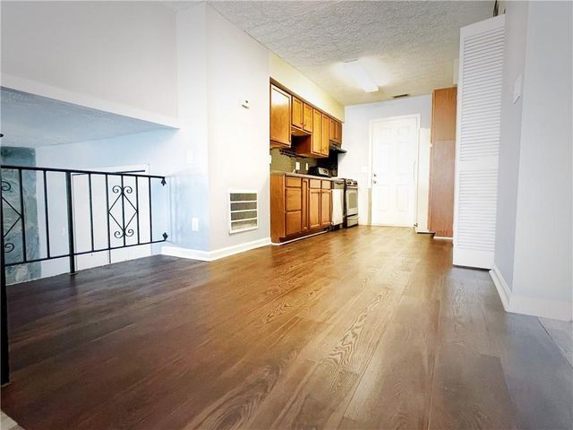 1220 Natchez Trace SW Unit D, Marietta, GA 30008