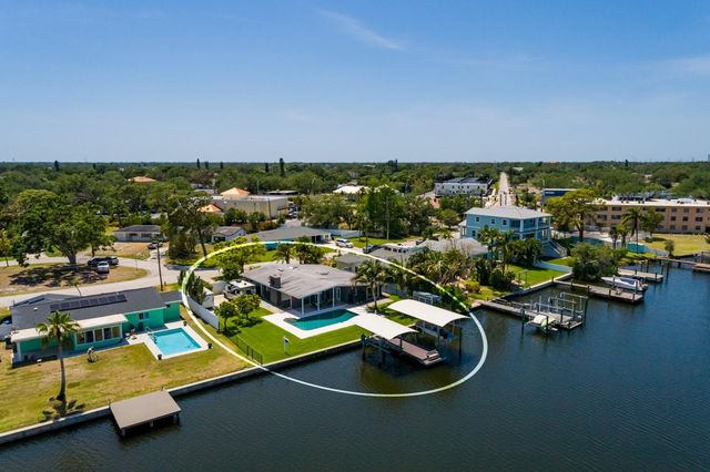 263 87TH AVENUE N, St Petersburg, FL 33702