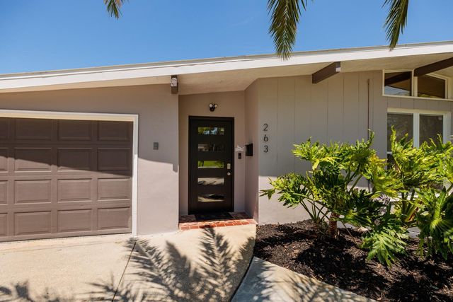 263 87TH AVENUE N, St Petersburg, FL 33702