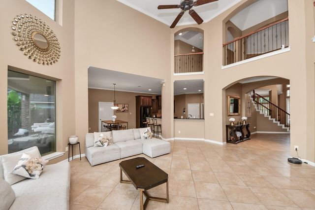 13723 Playa Lucia Court, Houston, TX 77044