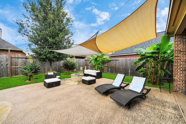 13723 Playa Lucia Court, Houston, TX 77044