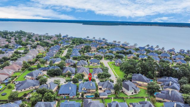 13723 Playa Lucia Court, Houston, TX 77044