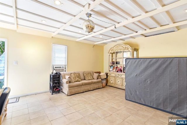 244-250 Arlington Avenue, Paterson, NJ 07502