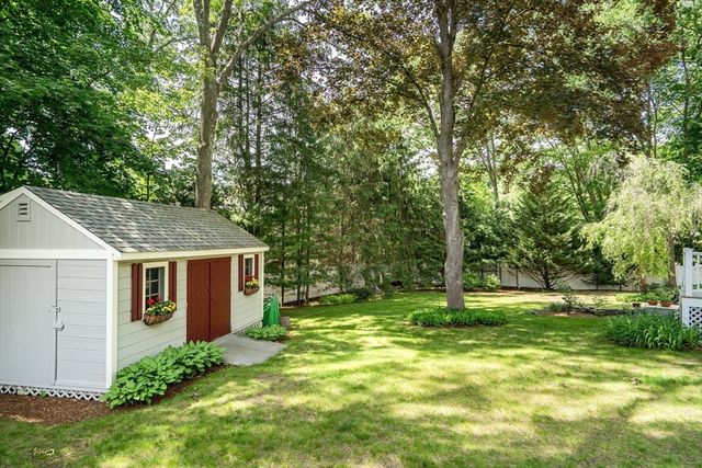 590 Lowell Street, Lexington, MA 02420