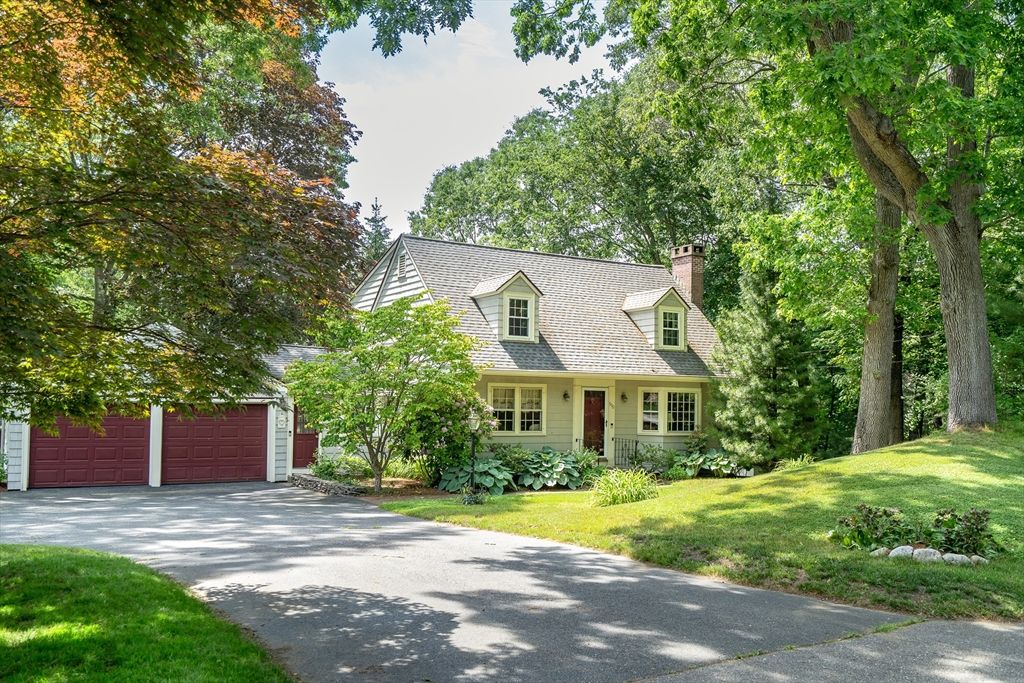 590 Lowell Street, Lexington, MA 02420